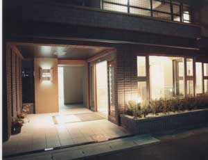 photo1