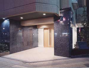 photo1